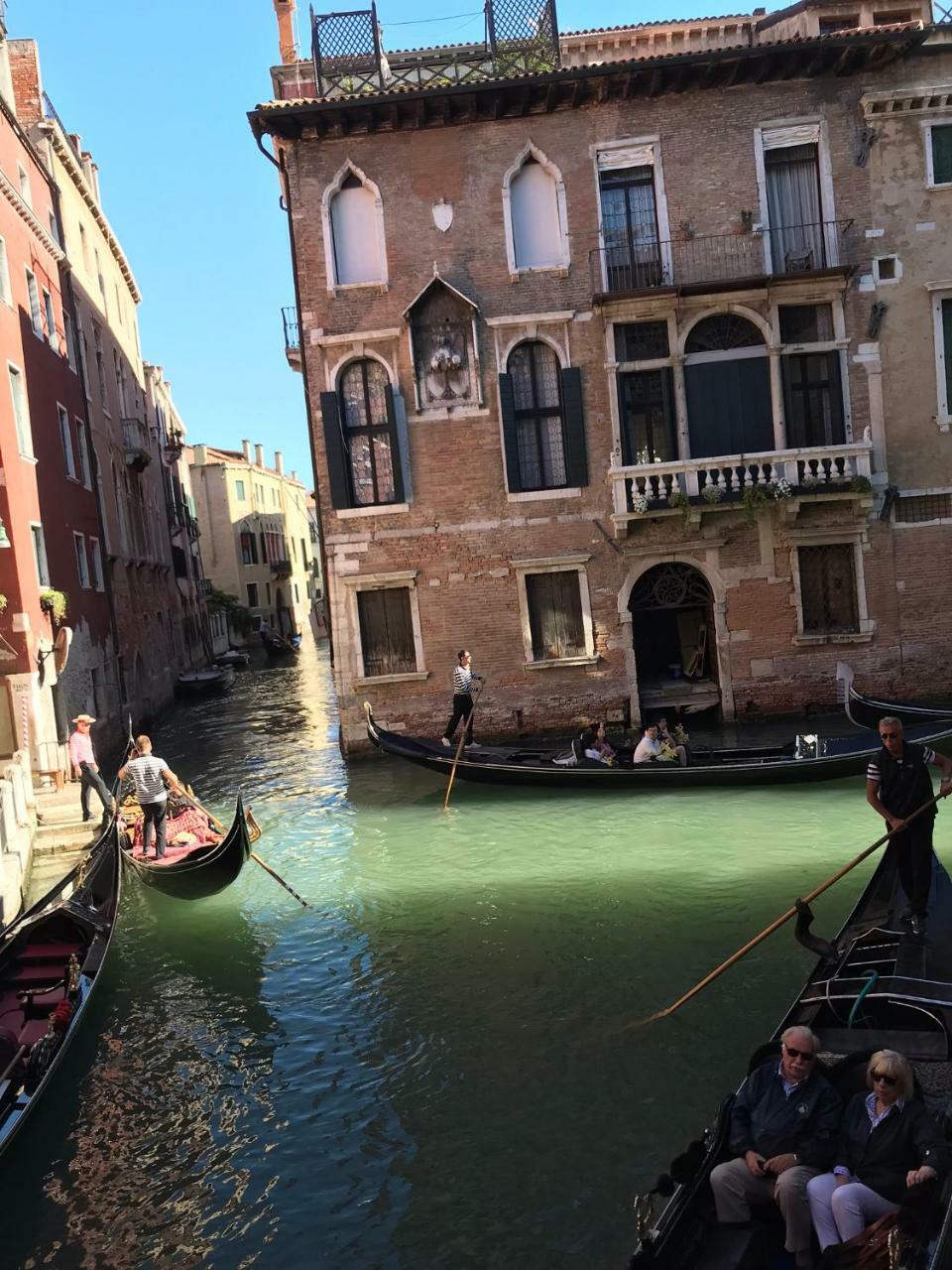 Luxury Venetian Rooms Exterior photo